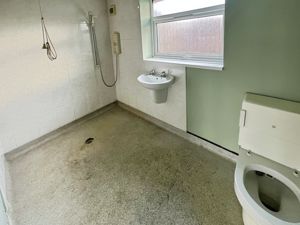 Wet room- click for photo gallery